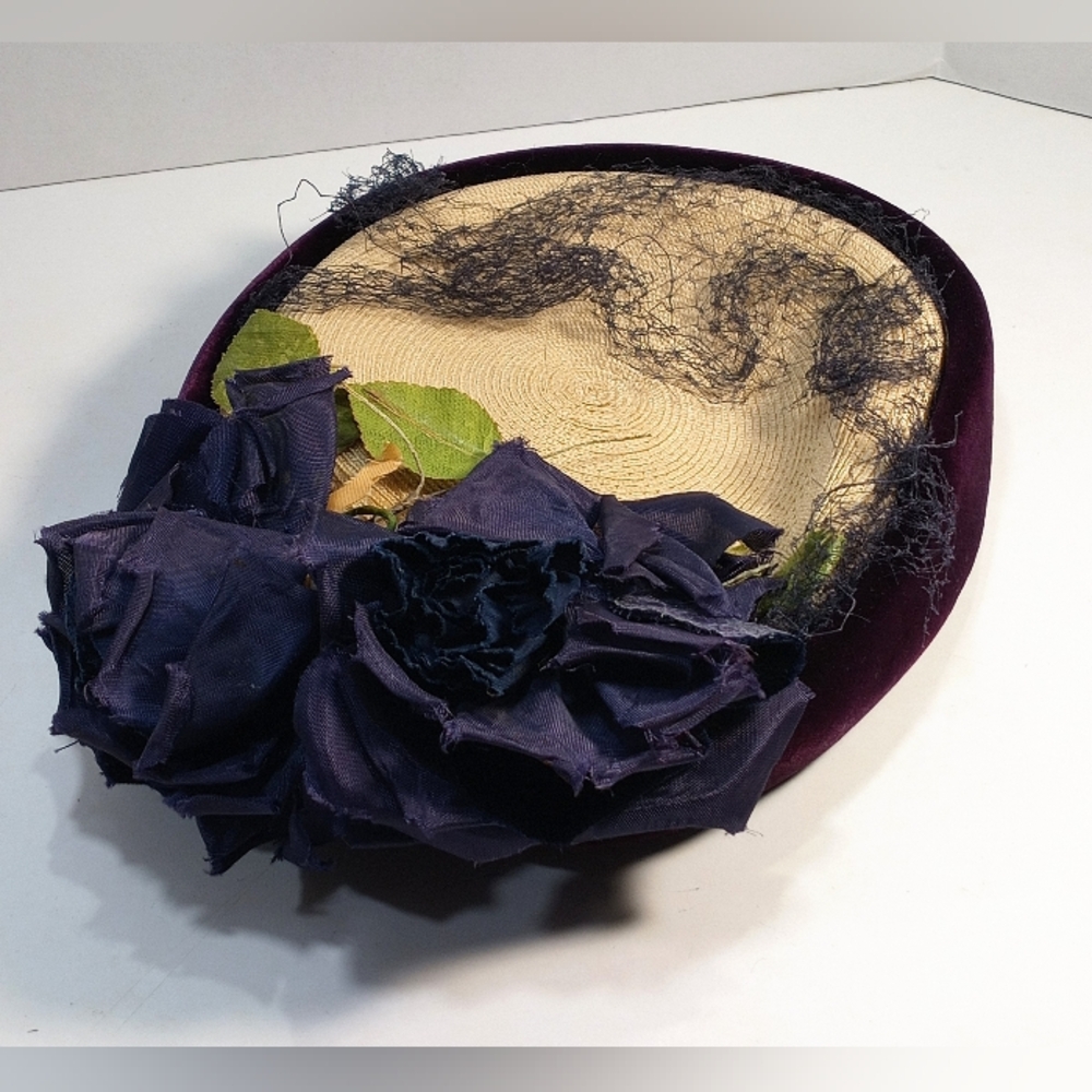 Vintage Yaeger Pillbox Hat Purple Felt Topper Black Veil
